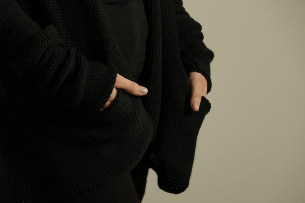 Black Cardigan Soy Sweater - Kisim